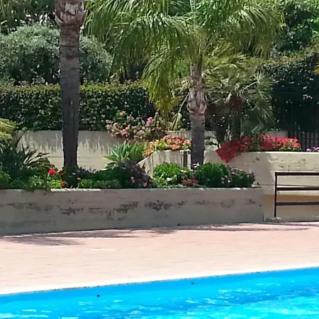 Bed and Breakfast Porto Ulisse 2*